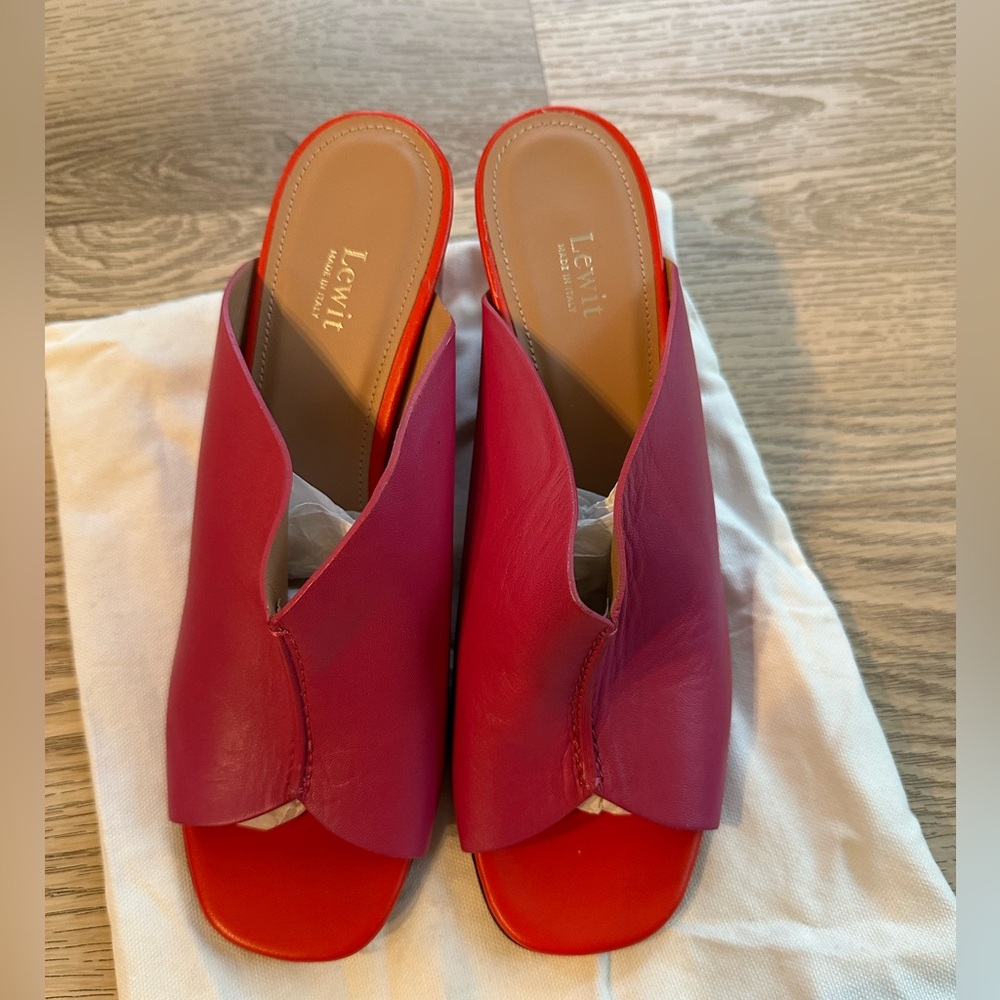 NWTGS Beautiful Red & Light Purple Sandals by Lewit